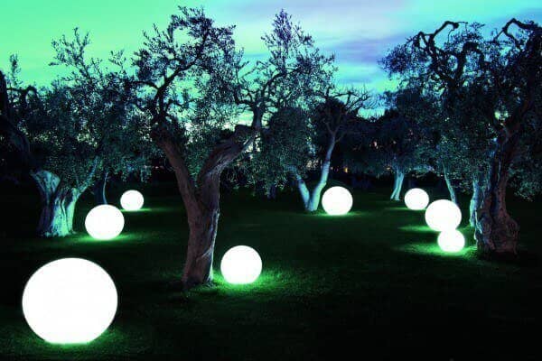 LED illuminated decorative ball Balux in Italian design various. Sizes