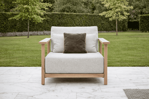 St. Lucia Teak Sessel