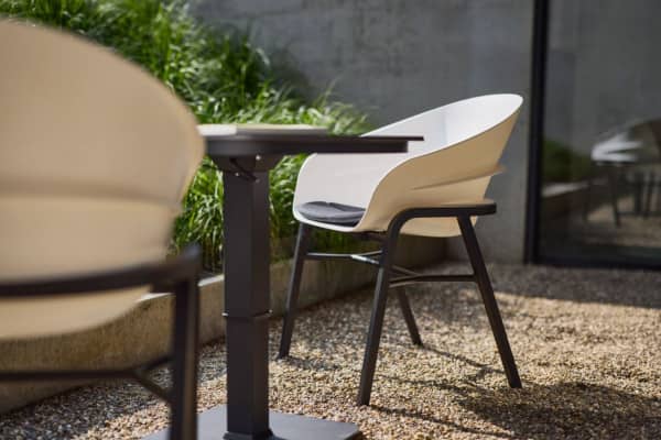Tubb chair